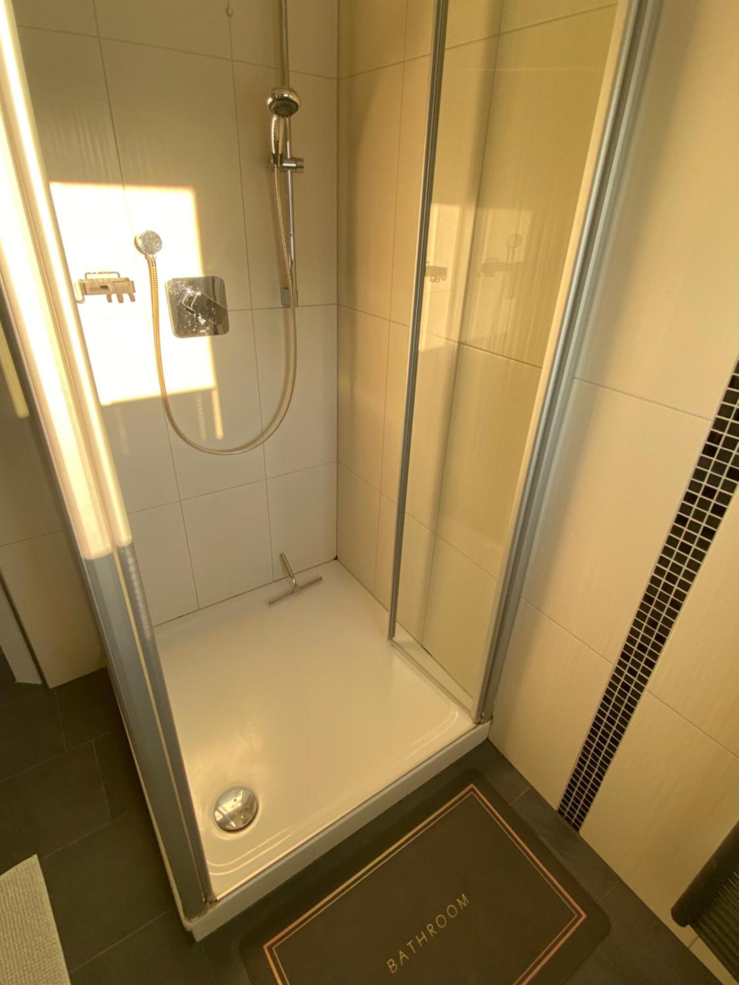 Westpark Appartment - 15Min Zum Zentrum Nürnberg Eksteriør billede